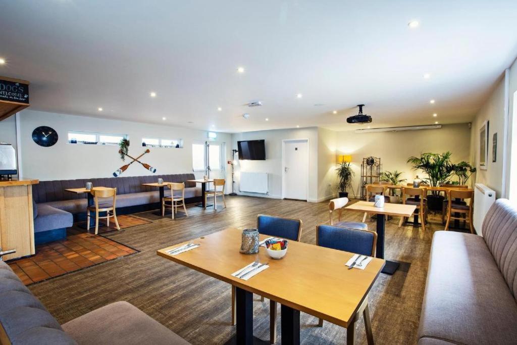 Emma'S Retreat 3-Bedroom Caravan Sleeps 6 At Durdle Door Nr Wareham Dorset 외부 사진