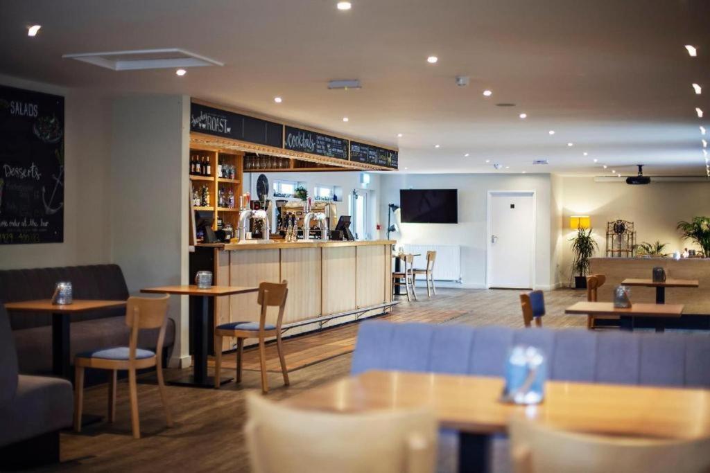 Emma'S Retreat 3-Bedroom Caravan Sleeps 6 At Durdle Door Nr Wareham Dorset 외부 사진